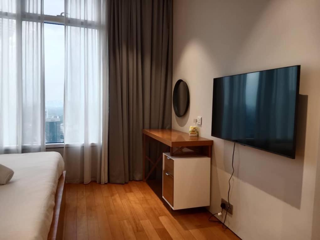 Apartment Sky Klcc By Near Petronas Twin Tower Kuala Lumpur